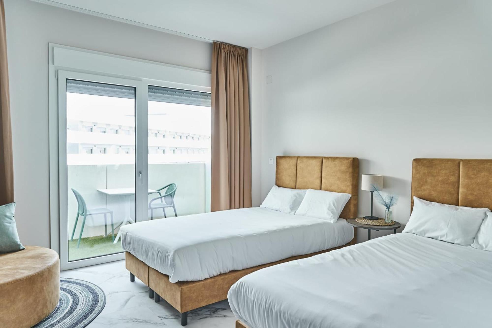 Student Experience Madrid Pozuelo - Luxury Hostel Посуэло-де-Аларкон Экстерьер фото