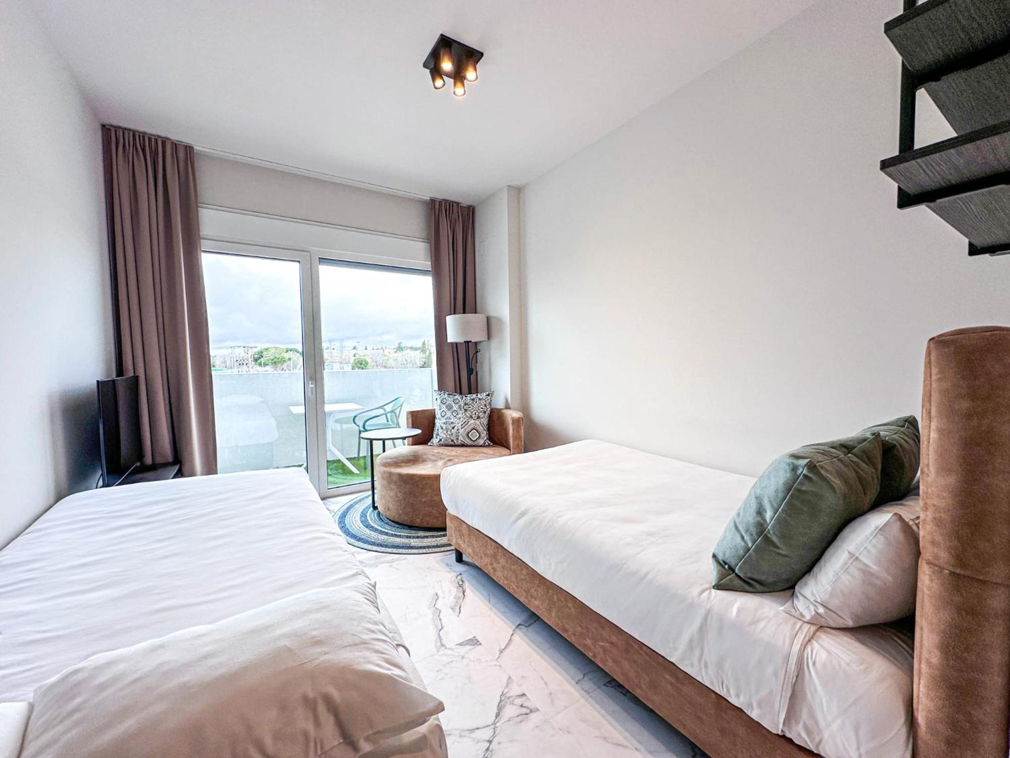 Student Experience Madrid Pozuelo - Luxury Hostel Посуэло-де-Аларкон Экстерьер фото